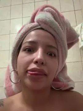 Cam4 Nude Webcam of Sexyvalenlu
