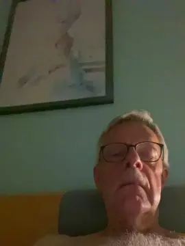 Cam4 Sex Cam of cumboy63