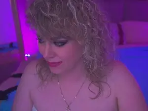 Cam4 Adult Video Chat of CandyLadyyy