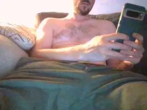 Cam4 Live Porn of HairyFrenchcock