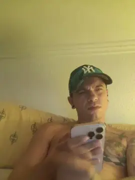 Cam4 Free Porn Cam of Big20cmfelipe