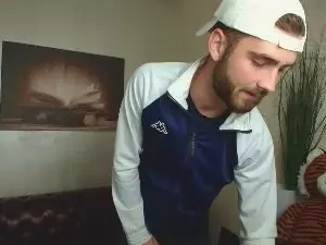 Cam4 Live Sex of KyloEast