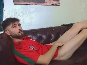 Cam4 Sex Cam of KyloEast