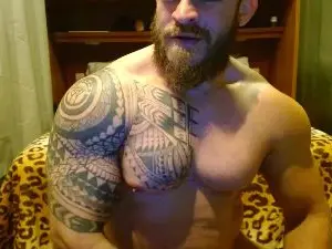 Cam4 Live Porn of hercules30hot