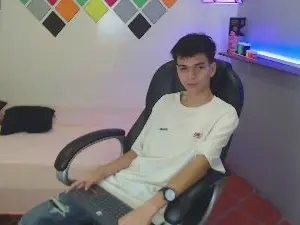 Cam4 Live Porn of maxim_rod