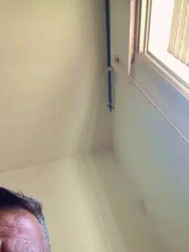 Cam4 Free Live Porn of Diegoxxl3