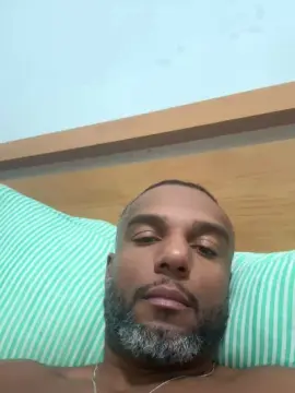 Cam4 Live Sex Cam of Pretocariocahot