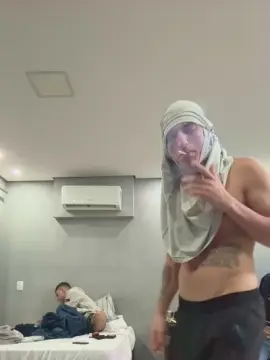 Cam4 Live Porn of Diegolutchero