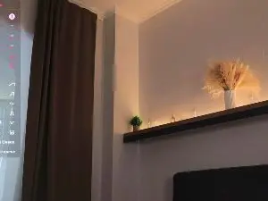 Cam4 Watch Live Sex Cams of KaterineRengifo