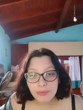 Cam4 Adult Webcam of Yuxxxa