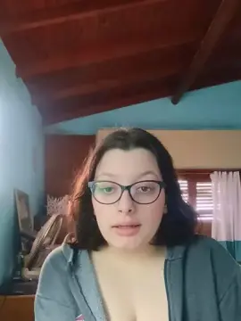 Cam4 Free Live Porn of Yuxxxa
