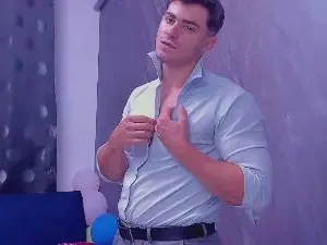 Cam4 Live Sex of greekgod19