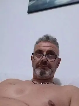 Cam4 Free Live Porn of franco__747