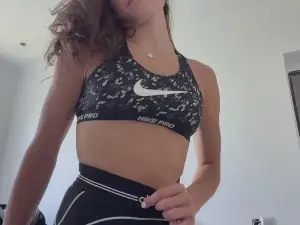 Cam4 Live Sex Cam of MyrtaJumbo