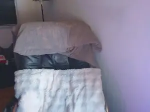 Cam4 Free Live Porn of pathie_69ass