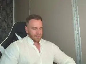 Cam4 Live Porn of Thori92