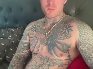 Cam4 Live Sex of kray_sexy