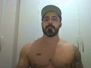 Cam4 Sex Chat of Alers87