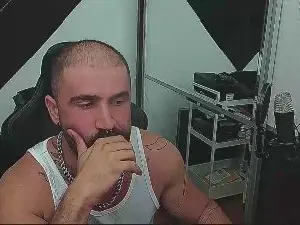 Cam4 Live Sex of KoaTrace