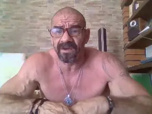 Cam4 Free Live Porn of TomiPsexy