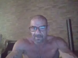 Cam4 Live Porn of TomiPsexy