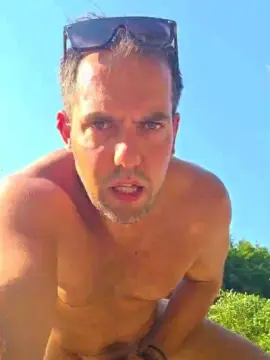 Cam4 Live Sex Cam of 83moro83