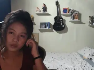Cam4 Free Live Porn of urprettymaddy