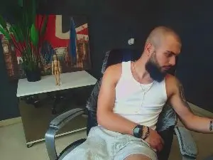 Cam4 Adult Webcams of OscarWills