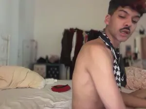 Cam4 Nude Webcam of julius_hxt