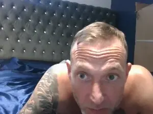 Cam4 Sex Cam of jonnycash5