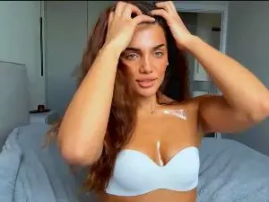 Cam4 Sex Chat of CasandraRinard