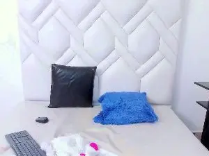 Cam4 Watch Live Sex Cams of Amelia02_