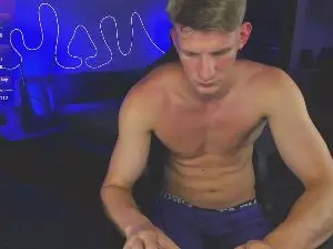 Cam4 Watch Live Sex Cams of BradleyMaloney