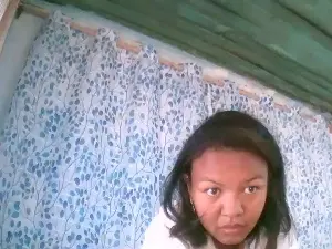 Cam4 Live Sex of Cathi