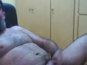 Cam4 Free Porn Cam of BearContraste