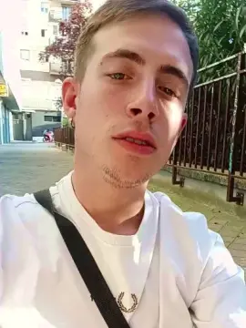 Cam4 Free Live Porn of Javi1999_