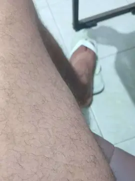 Cam4 Free Live Porn of Morenodiscret35