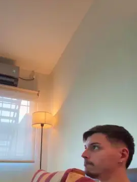 Cam4 Sex Chat of ThomasRM98