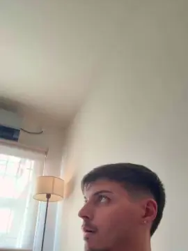 Cam4 Free Live Porn of ThomasRM98