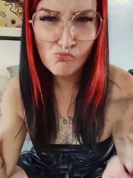 Cam4 Live Sex Cam of DieOssiTiffi