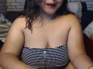 Cam4 Sex Chat of Oriane22