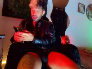 Cam4 Private Sex Chat of pablomontiel1