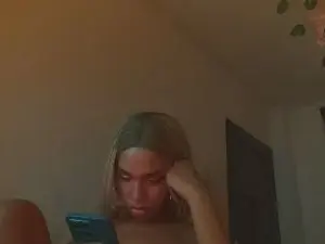 Cam4 Live Porn of calliedemon_