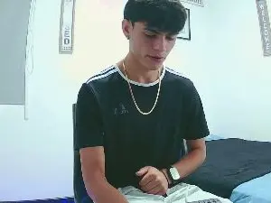 Cam4 Nude Webcam of harry_232001