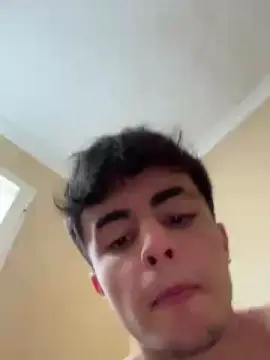 Cam4 Nude Webcam of Alvaroguisan