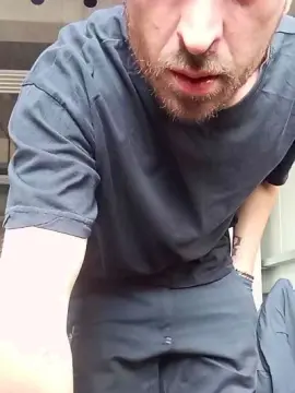 Cam4 Nude Webcam of HECTOrr1r1