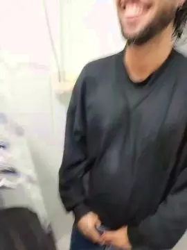 Cam4 Free Live Porn of Levi_Henrique
