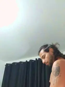 Cam4 Sex Chat of Levi_Henrique