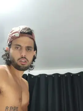 Cam4 Free Porn Cam of Levi_Henrique