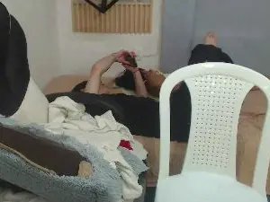 Cam4 Free Live Porn of Iantwink18